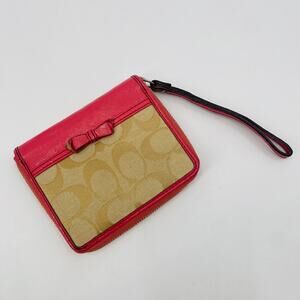 Coach Y2K Pink Patent leather wallet